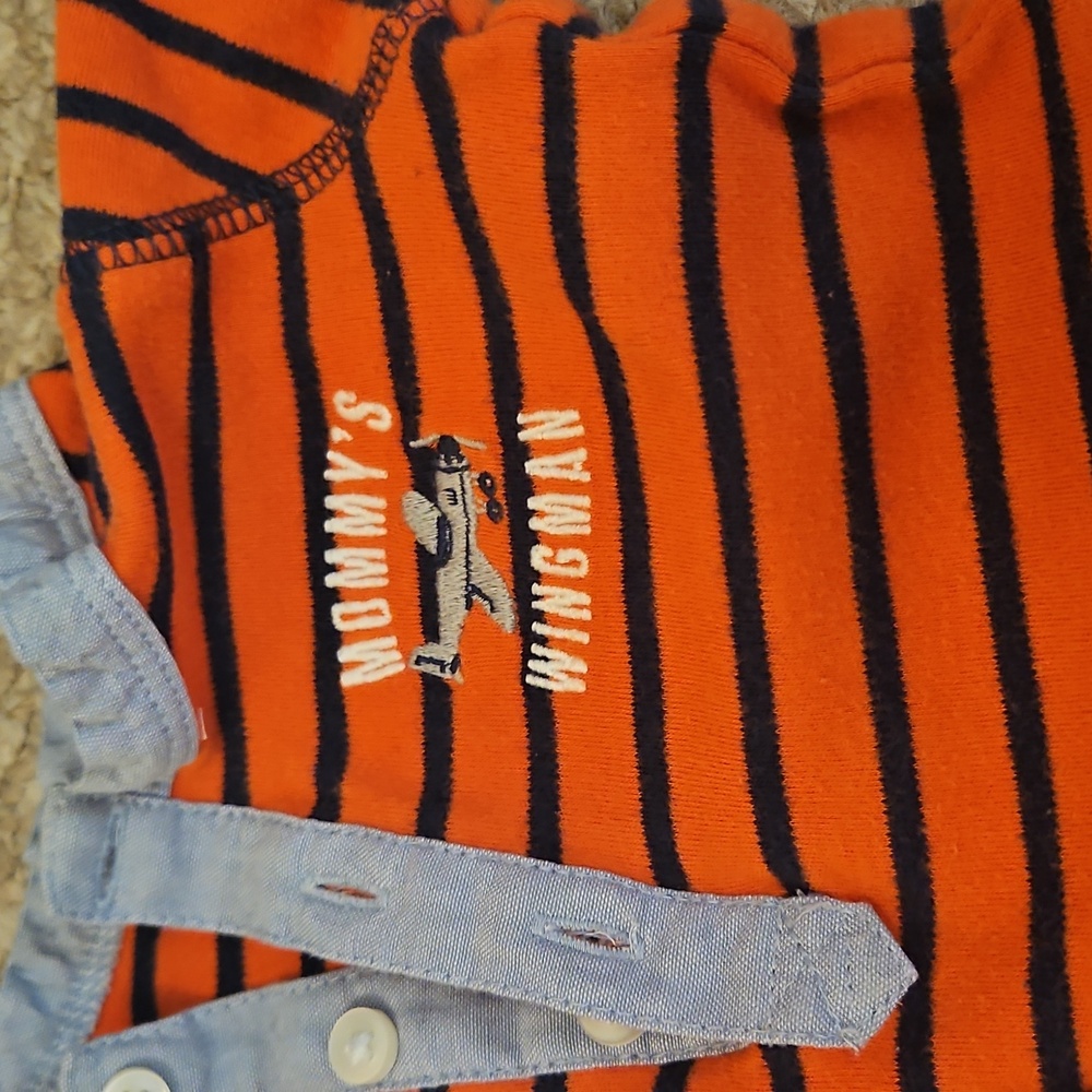 Carters Outfit Bundle - Picture 9 of 10